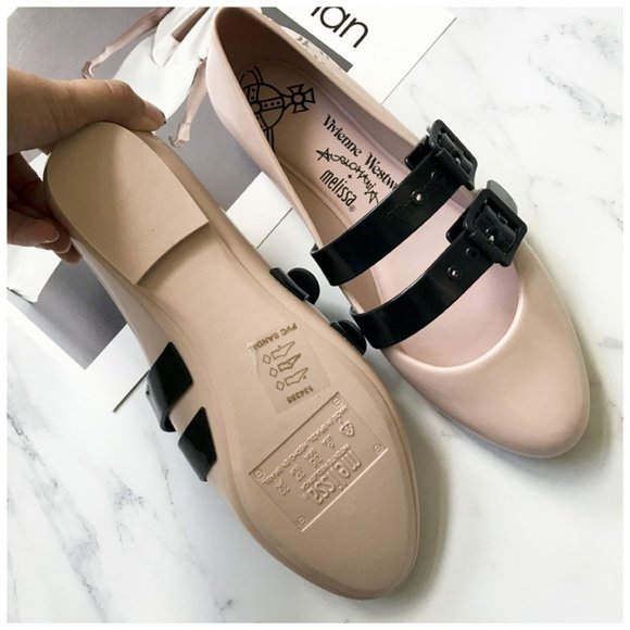 VIVIENNE WESTWOOD ANGLOMANIA + MELISSA DOLL AD - Picture 5 of 5